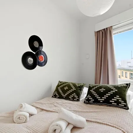 Floor | Kallio Church Views | Balcony | 2br * Helsinki